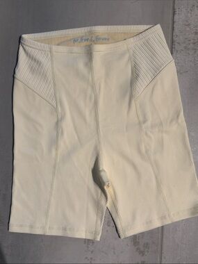 For Love And Lemons Cream Ribbed High-Rise Bike Shorts NWT size Small